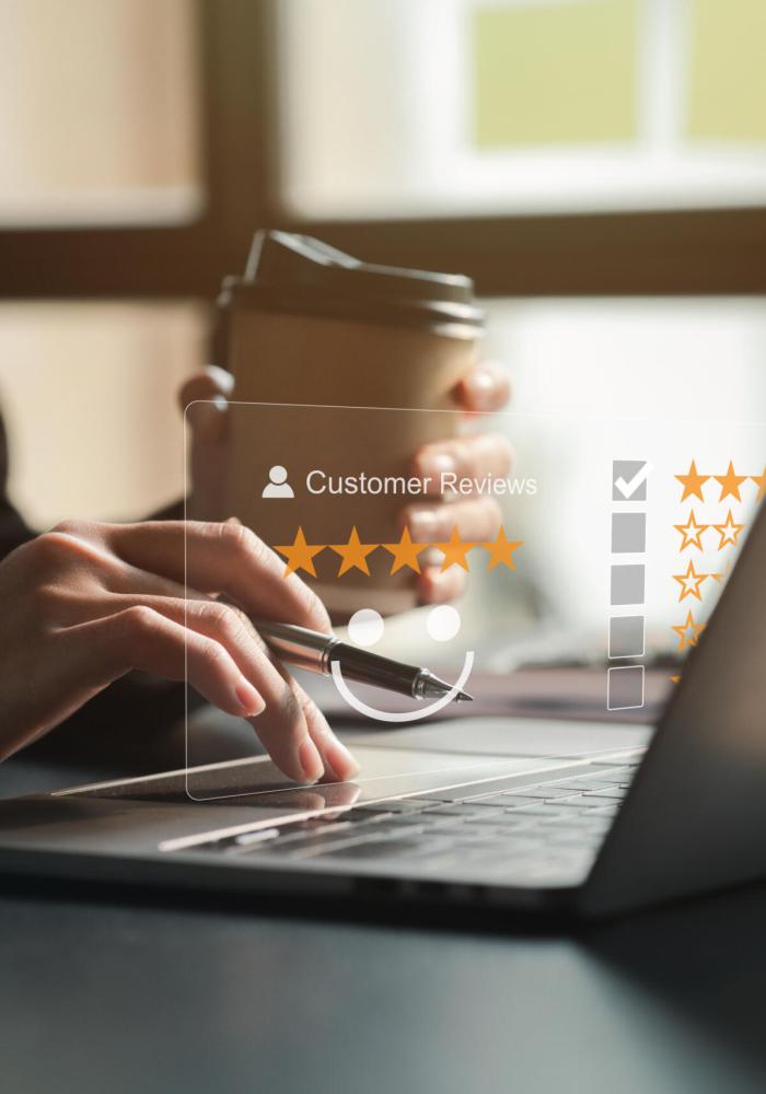 Product or service review ideas from customers, writing reviews from customers who use the products and services of the store to express their satisfaction and increase the credibility of the store.